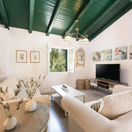 Villa Elissavet By Vintage Travel Ermones