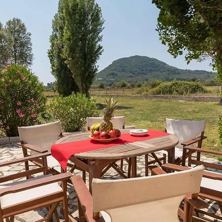 Elissavet By Vintage Travel Villa *