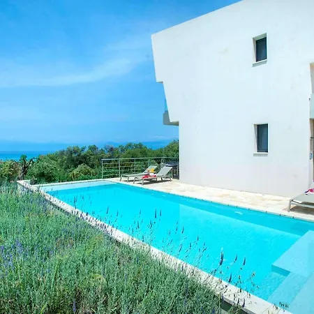 Olivia By Vintage Travel Villa