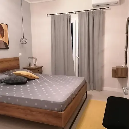 S&g House
