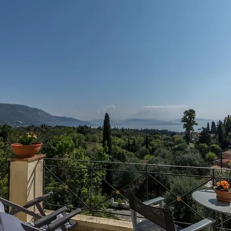 Aerino House Holiday home