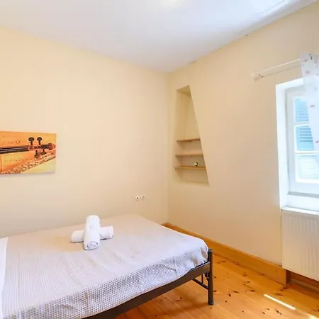 Apartment Mouragia Budget Places *