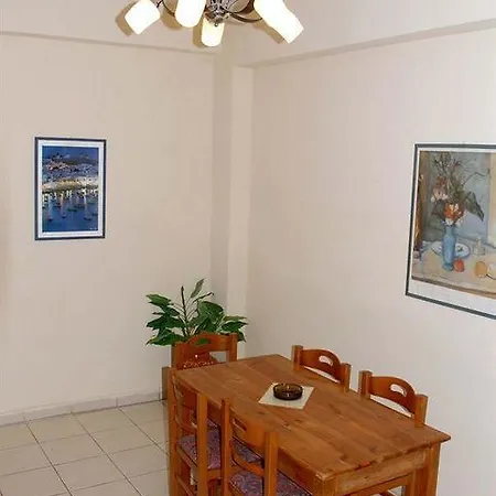 Stefanos Apartment