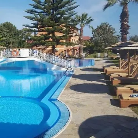 Aparthotel Hellens Village *