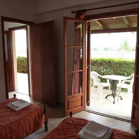 Aparthotel Hellens Village