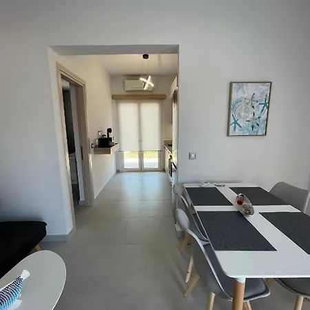 Rodelia Apartment Roda (Corfu)