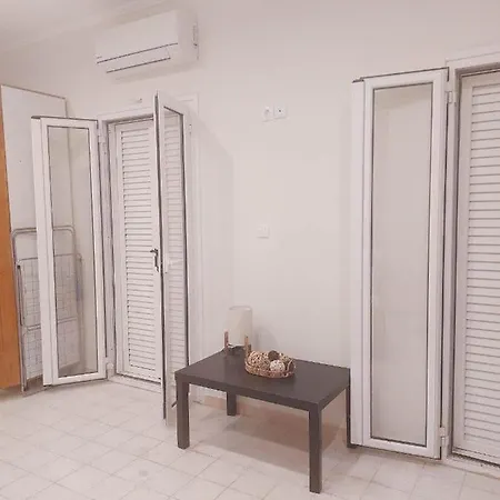 Down Town Apartment's