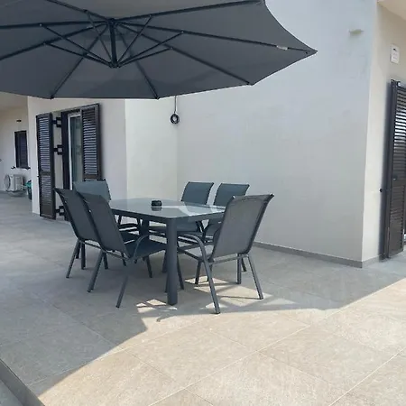 Apartment Rodelia