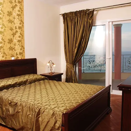 Romanza * Agios Stefanos Avliotes (Corfu)