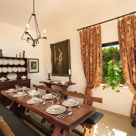 Quietude Villa