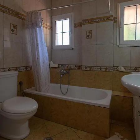 Saia Villa Halikounas