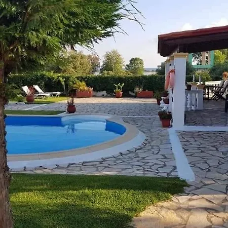 Saia Villa