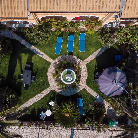 Aparthotel Eleni