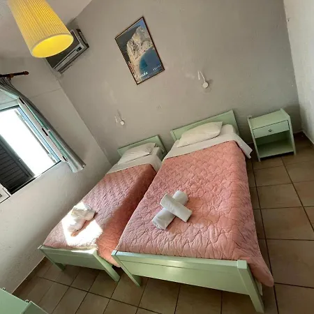 Apartment Yannis *
