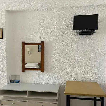 Yannis Apartment Barbati