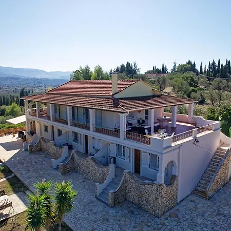 Del Capitano Villa