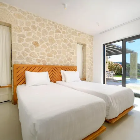 Lithari Luxury *