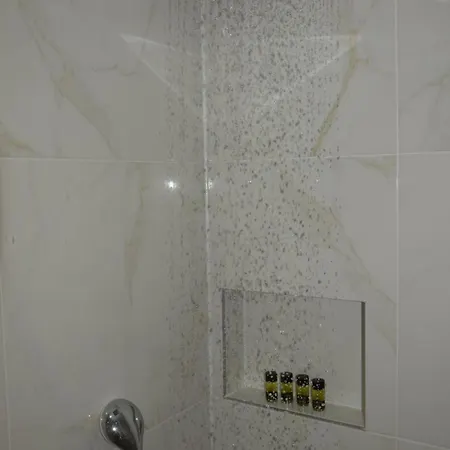 Aliki Studios Apartment Mpoukaris