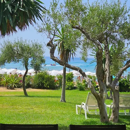 Apartment Beachfront A3g