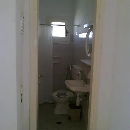 Aparthotel Front Salvanos 2*