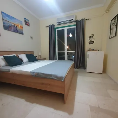 Jimmy's Aparthotel Moraḯtika