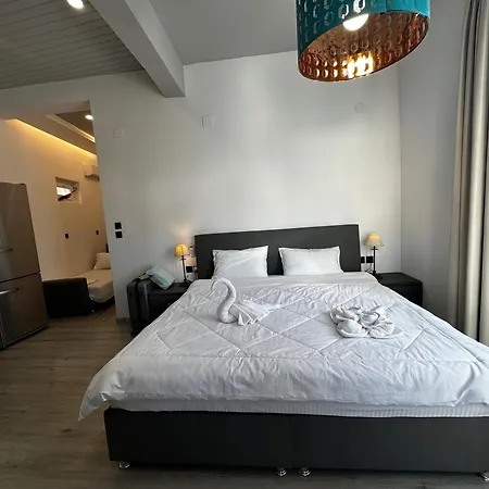 Travelers Luxury Suites, & * Corfu (city)