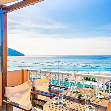 Romeo Seaside Luxury Agios Georgios Pagon