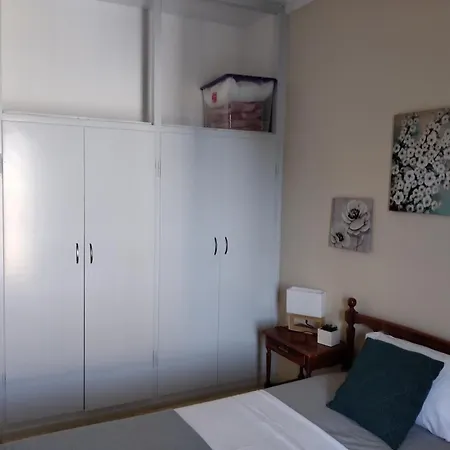 Jimmy's Aparthotel