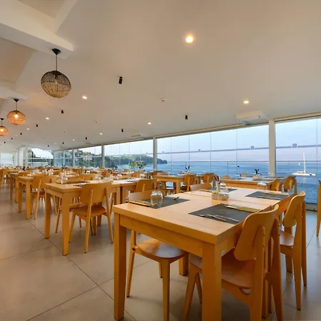 Hotel Ray Corfu 4*