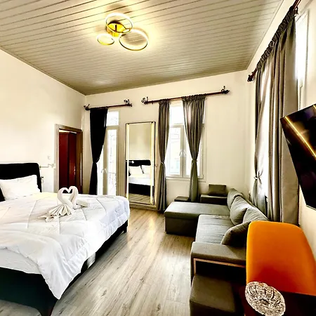 Travelers Luxury Suites, & Corfu (city)