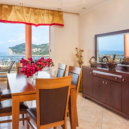 Romanza Alpha Villa