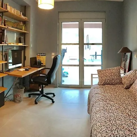 Villa Sea Front House In