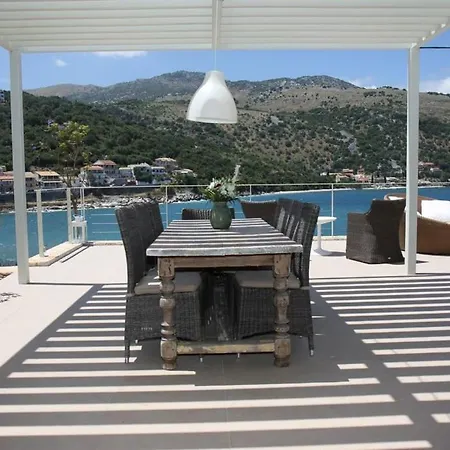 Sea Front House In * Kassiopi