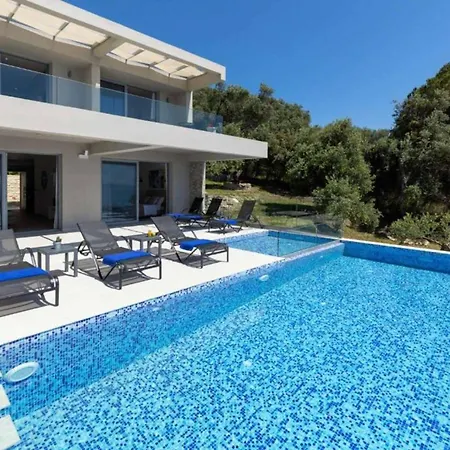 Villa Alkyoni Paramonas