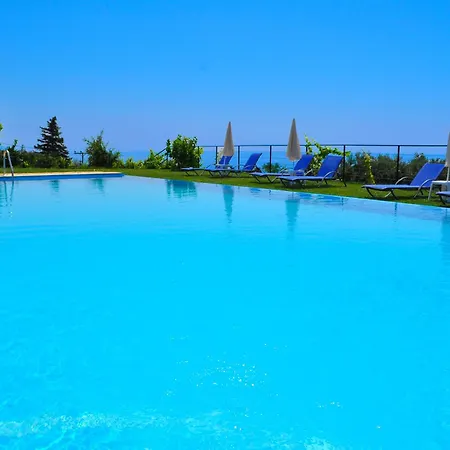 Luxury Loft With Pool - Beach, Corfu Apartment