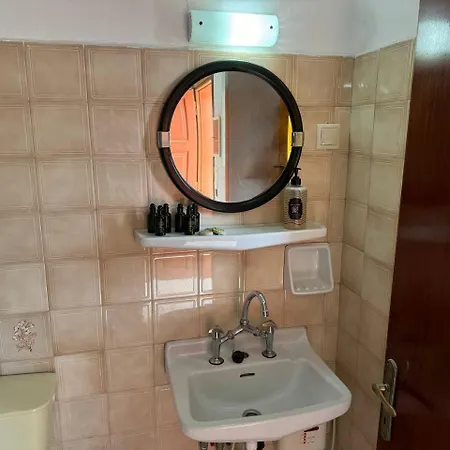 The 3 Little Pigs Bed & Breakfast Sidari (Corfu)