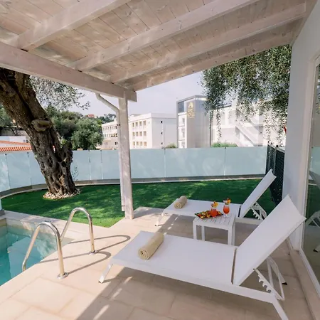 Hotel Ray Corfu 4*
