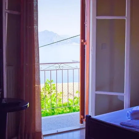 Kiki's Beautiful House On Famous Village Holiday home Pentati