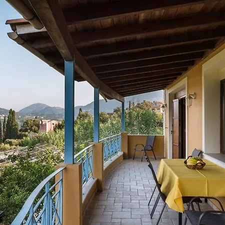 Holiday home House With Private Mini Pool Jacuzzi &
