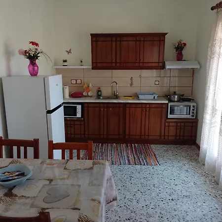Apartment Pitsinis & I Roda (Corfu)