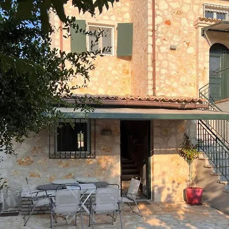 Splendid Gouvia - 3 Bedrooms - Yiarios - Private Children's Playground Poulades