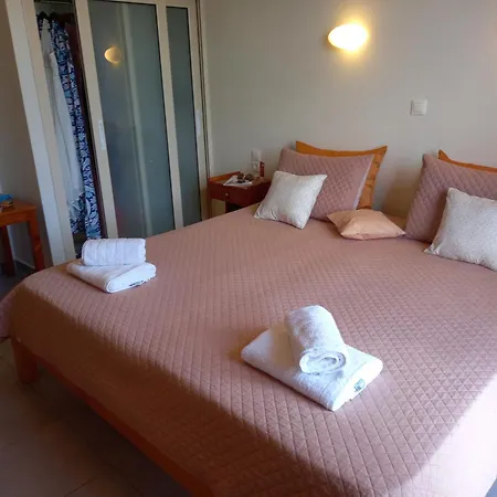 Natassa House 1 * Agios Georgios Pagon