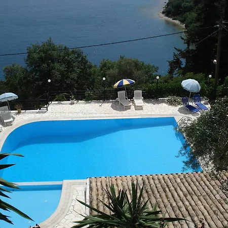 Apartment Kerasia - 4 &