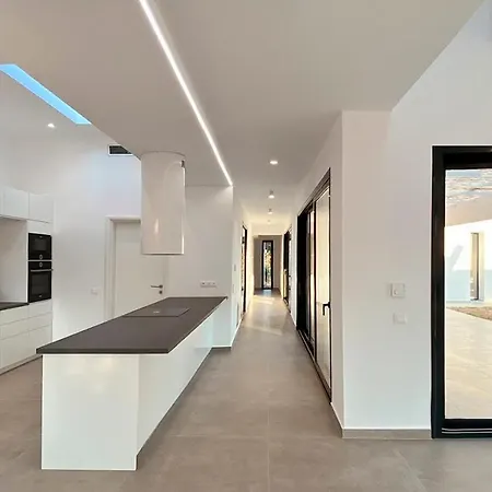Kalloni Villa *