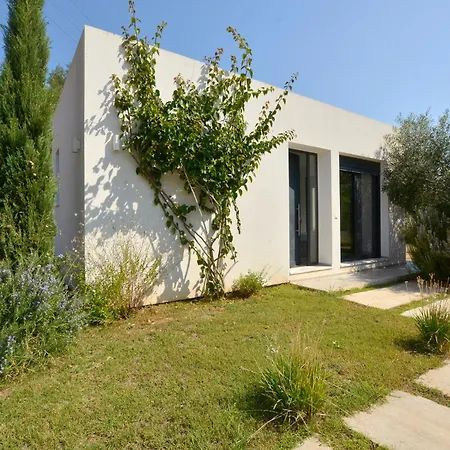 Kalloni Villa *