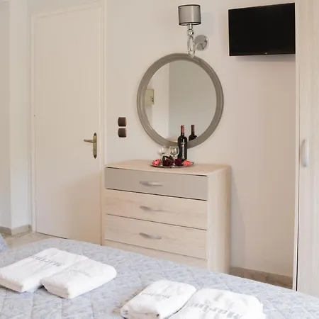 Aparthotel Marina Apartments, Agios Gordios Corfu 2*