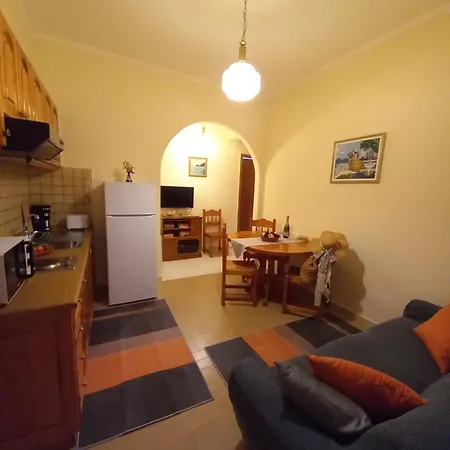 Vakantiehuis Natassa House 2