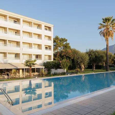 Elea Beach 4* Dassia (Corfu)