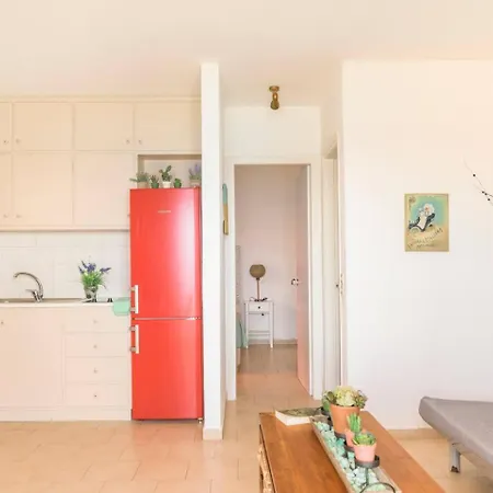 Apartment New Era Menigos 112 *