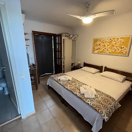 Perris Guest house *